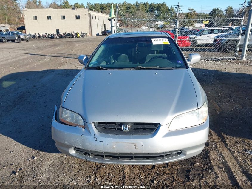 2000 Honda Accord 2.3 Ex VIN: 1HGCG3172YA009764 Lot: 43743296