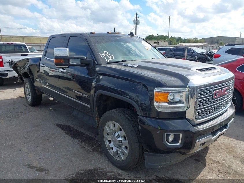 GMC SIERRA 2500HD DENALI