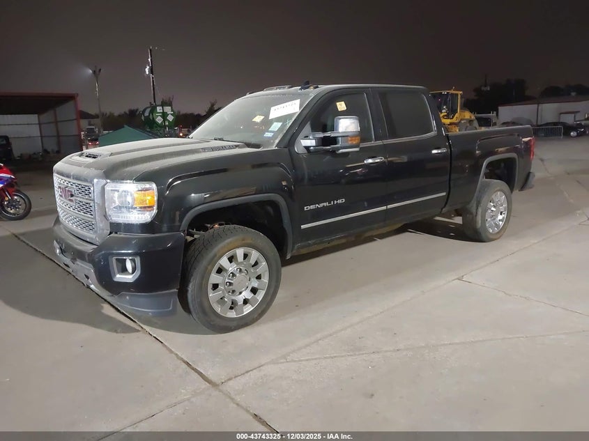 Vin: 1gt12uey0jf106614, lot: 44238698, gmc sierra 2500hd denali 20182