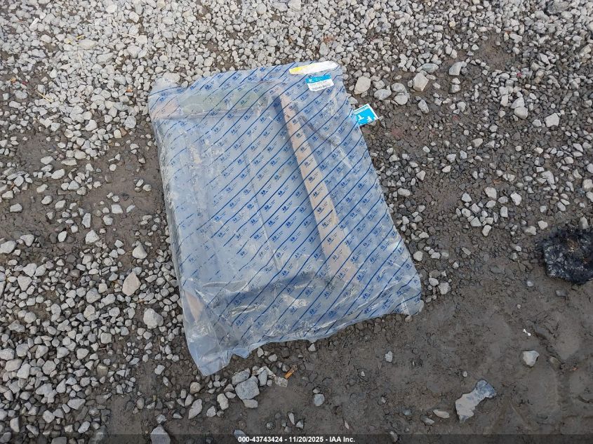 2009 Hyundai Elantra Gls VIN: KMHDU46D89U740744 Lot: 43743424