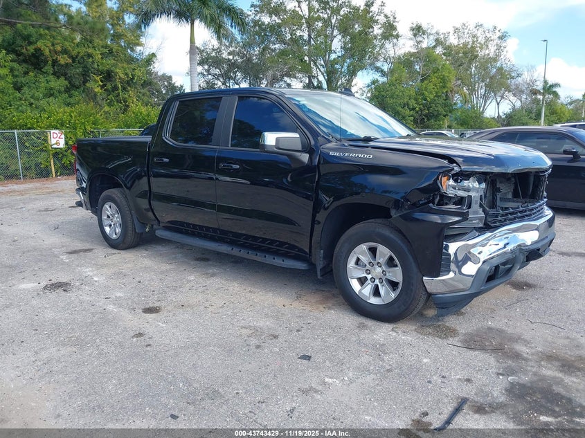 CHEVROLET SILVERADO 1500 LT