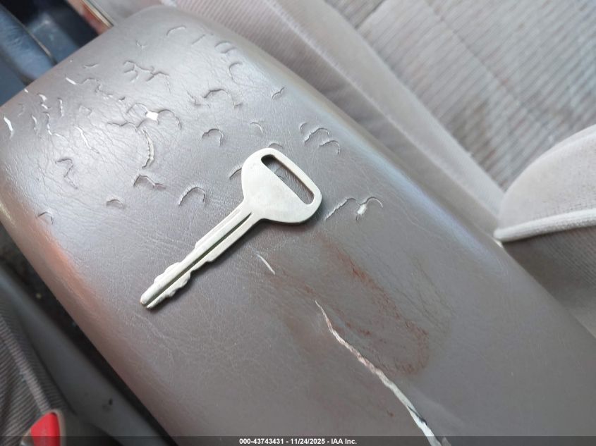 1997 Toyota 4Runner Sr5 V6 VIN: JT3HN86R9V0129777 Lot: 43743431