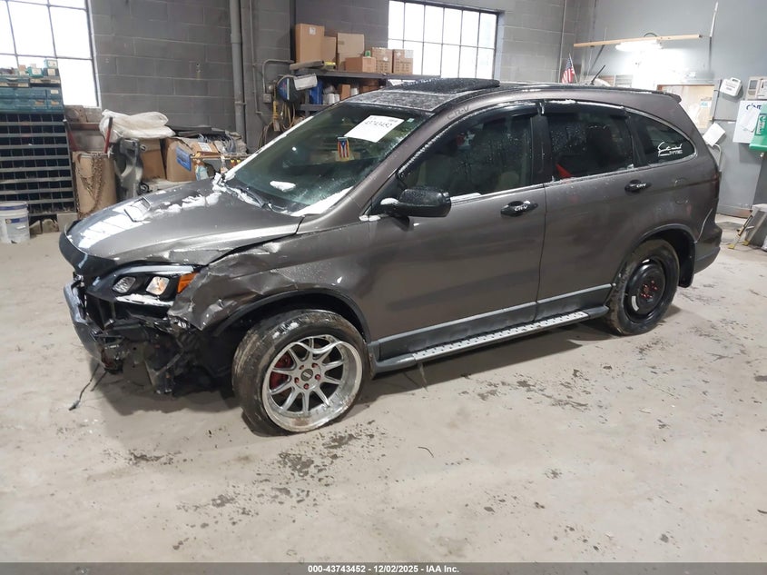 5J6RE4H51AL002334 2010 HONDA CR-V photo no. 2
