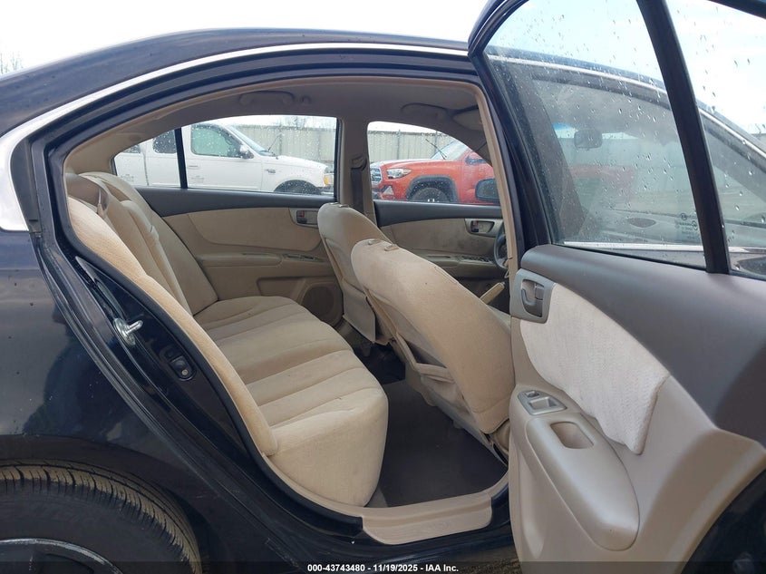 2008 Kia Optima Lx VIN: KNAGE123885196102 Lot: 43743480