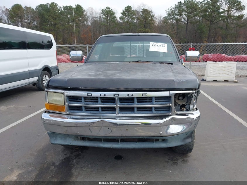 1992 Dodge Dakota VIN: 1B7GL23Y0NS614948 Lot: 43743504