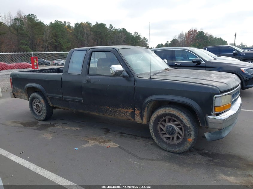 1992 Dodge Dakota VIN: 1B7GL23Y0NS614948 Lot: 43743504