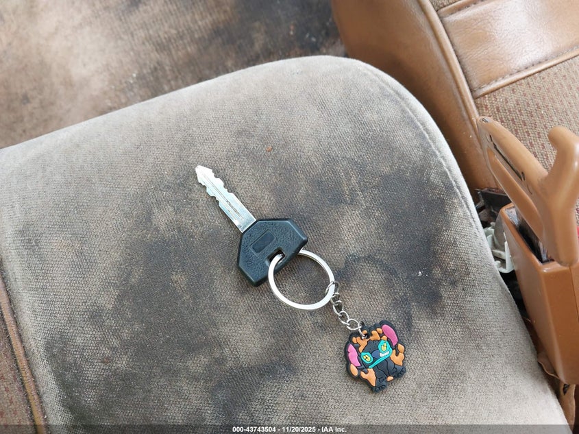 1992 Dodge Dakota VIN: 1B7GL23Y0NS614948 Lot: 43743504