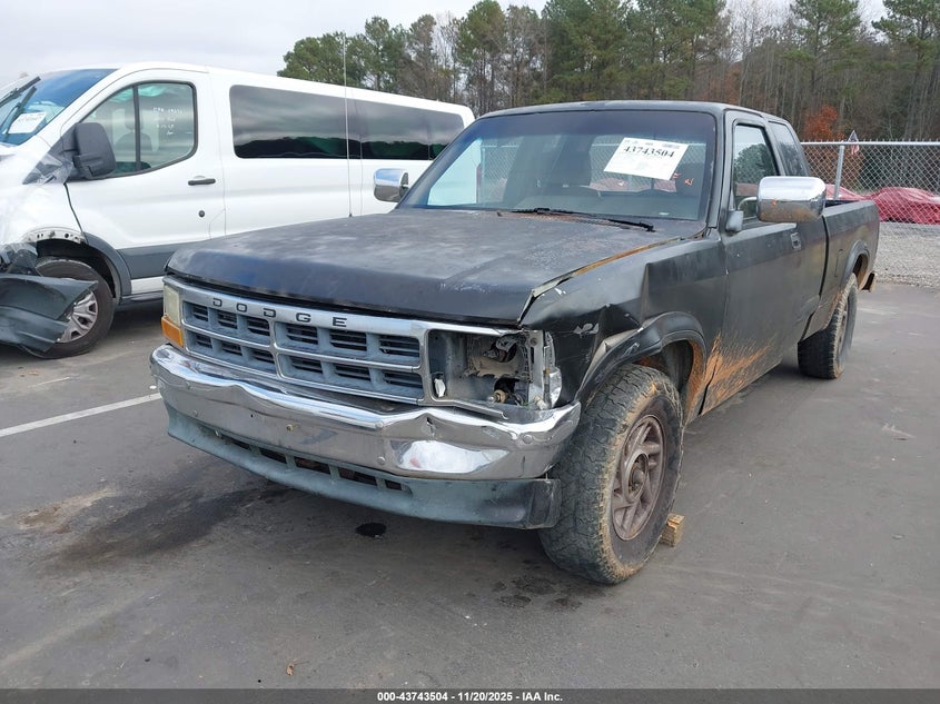 1992 Dodge Dakota VIN: 1B7GL23Y0NS614948 Lot: 43743504
