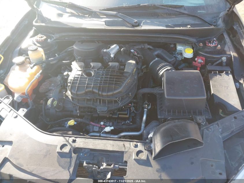 2013 Chrysler 200 Touring VIN: 1C3CCBBGXDN569123 Lot: 43743517