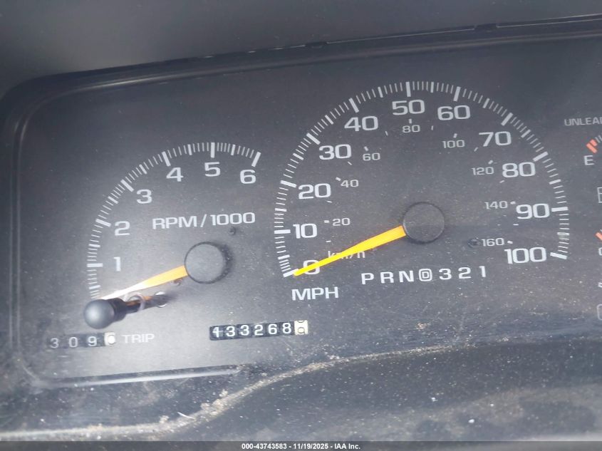 1999 Chevrolet Tahoe Ls VIN: 1GNEK13R0XR102590 Lot: 43743583