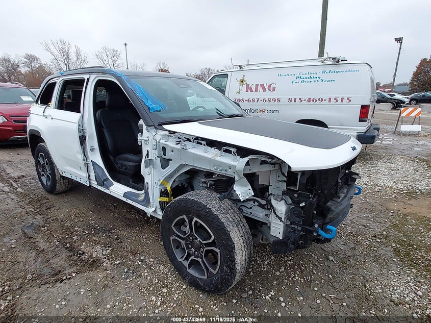 JEEP GRAND CHEROKEE TRAILHAWK