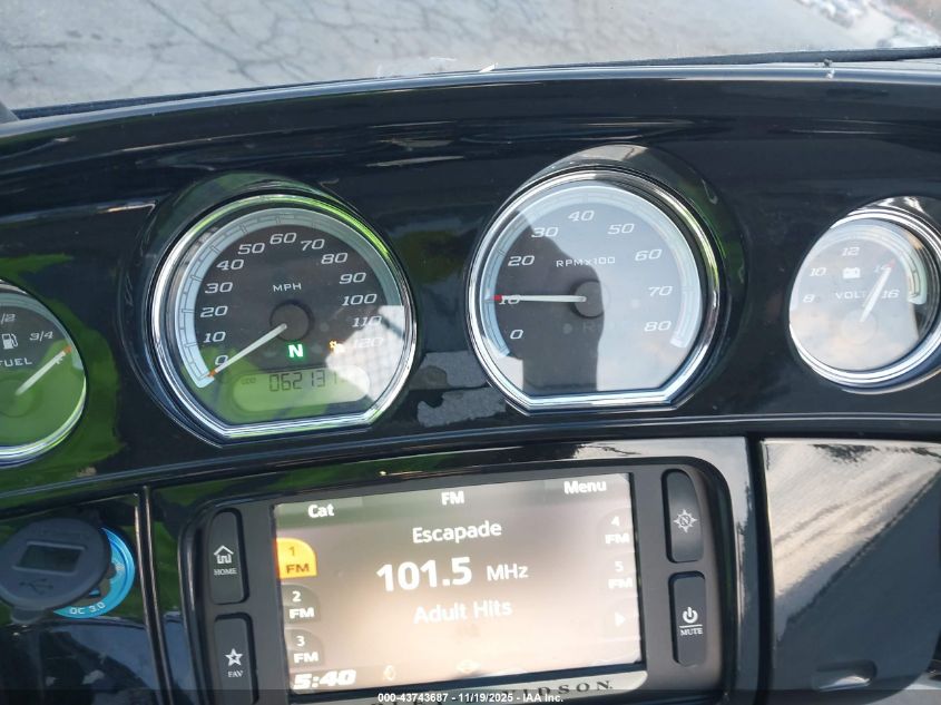 2017 Harley-Davidson Flhtkl Ultra Limited Low VIN: 1HD1KKD12HB659208 Lot: 43743687