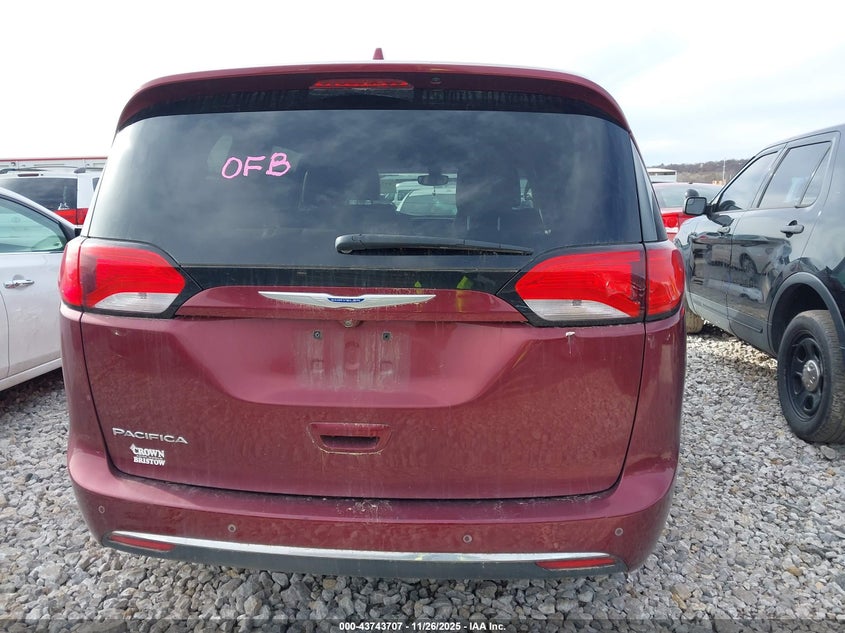 2018 Chrysler Pacifica Touring L VIN: 2C4RC1BG7JR271272 Lot: 43743707