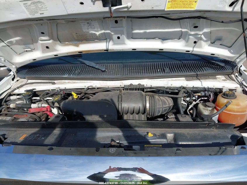 2018 Ford E-450 Cutaway VIN: 1FDFE4FS5JDC36323 Lot: 43743739