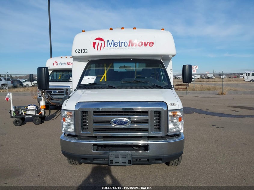 2018 Ford E-350 Cutaway VIN: 1FDEE3FS6JDC33159 Lot: 43743740