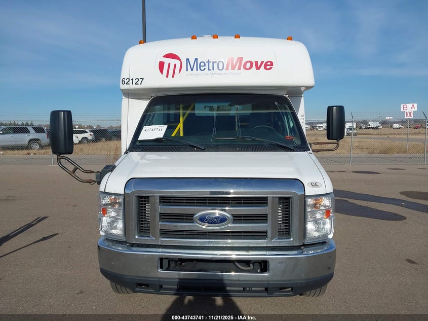 2018 Ford E-350 Cutaway VIN: 1FDEE3FS0JDC33156 Lot: 43743741