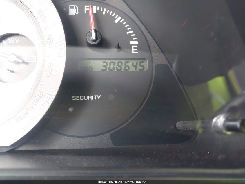 2003 Lexus Is 300 Base W/5-Speed Manual VIN: JTHBD192930075211 Lot: 43743758