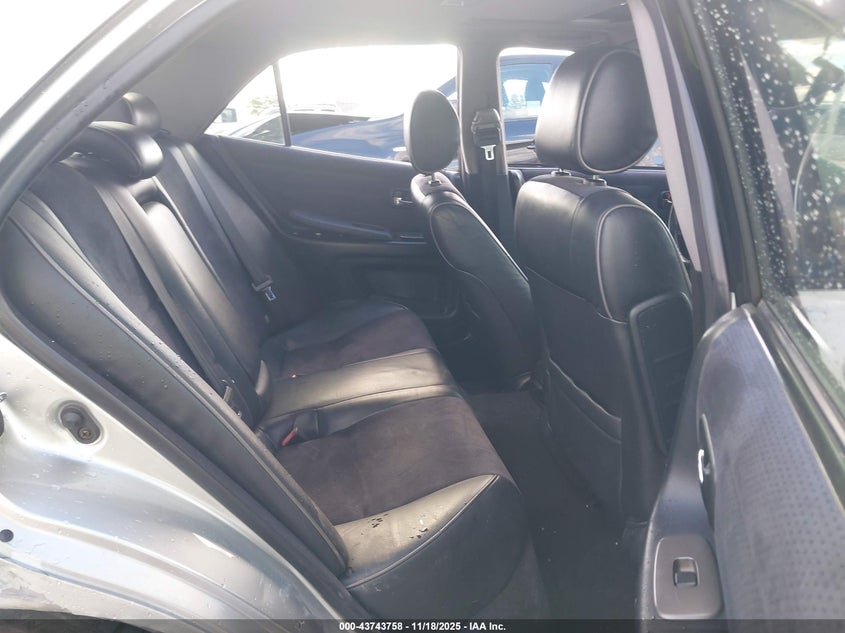 2003 Lexus Is 300 Base W/5-Speed Manual VIN: JTHBD192930075211 Lot: 43743758