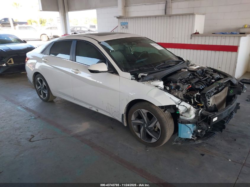 HYUNDAI ELANTRA LIMITED