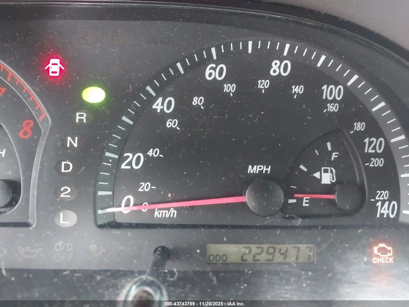 2003 Toyota Camry Le VIN: 4T1BE32K33U686148 Lot: 43743789