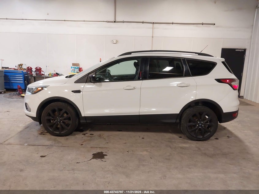 2018 Ford Escape Se VIN: 1FMCU9GD1JUA83538 Lot: 43743797