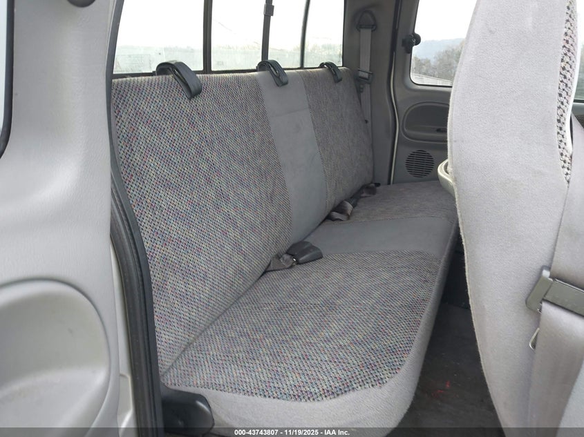 2001 Dodge Ram 1500 St VIN: 3B7HC13Y41G763685 Lot: 43743807