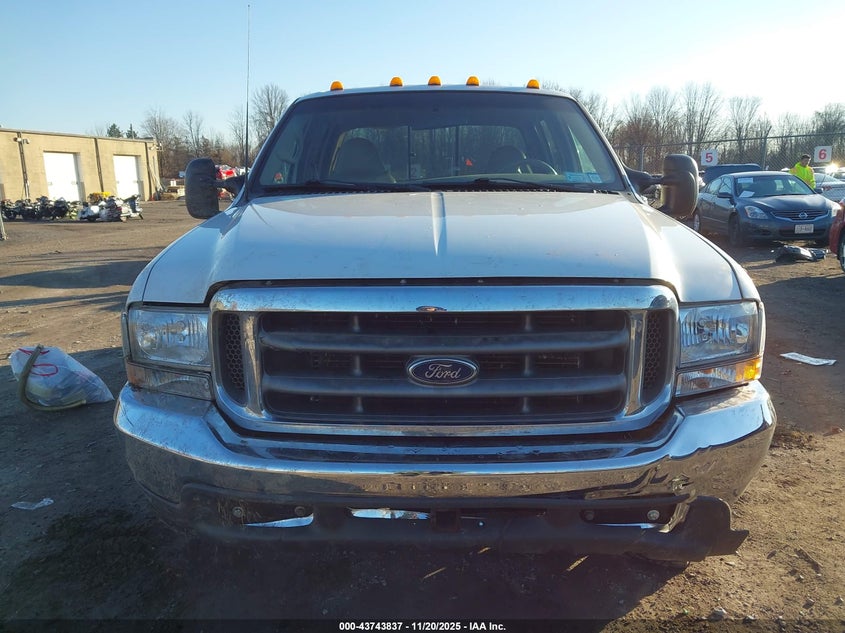 2001 Ford F-350 Lariat/Xl/Xlt VIN: 1FTWW33FX1EA27494 Lot: 43743837