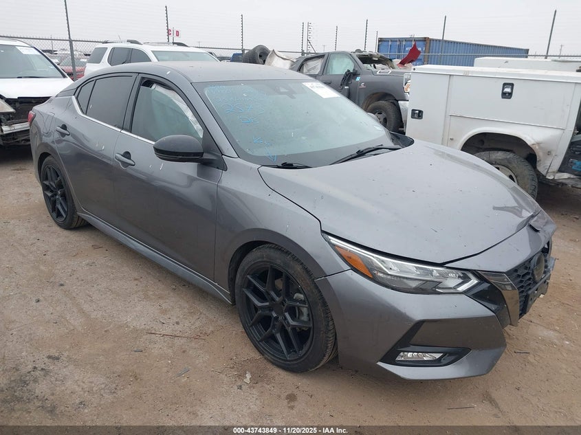 NISSAN SENTRA SR XTRONIC CVT