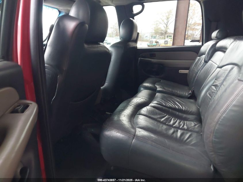 2000 Chevrolet Suburban 1500 Ls VIN: 3GNFK16T9YG135522 Lot: 43743857