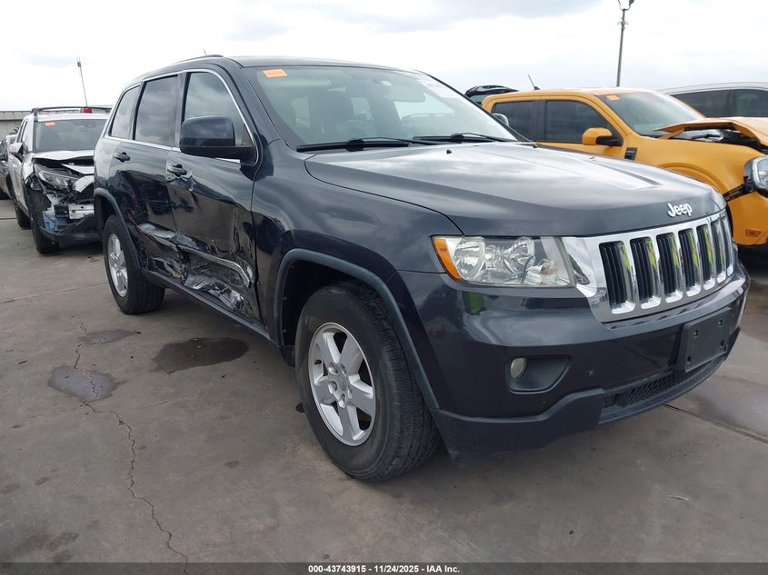 JEEP GRAND CHEROKEE LAREDO