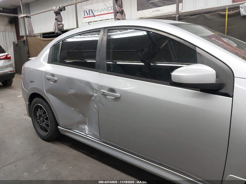 2011 Nissan Sentra 2.0Sr VIN: 3N1AB6AP9BL700332 Lot: 43743920