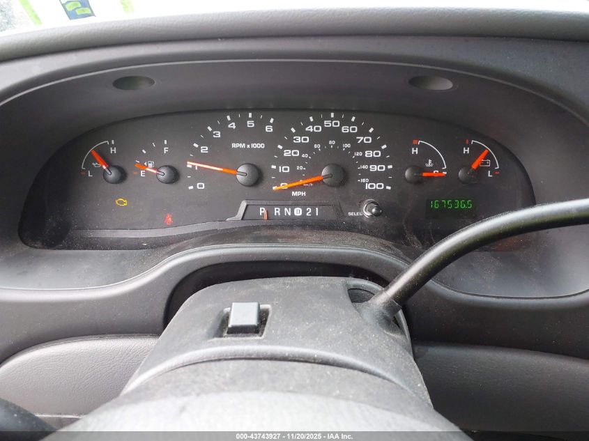 2008 Ford E-350 Super Duty VIN: 1FBSS31L58DA08326 Lot: 43743927