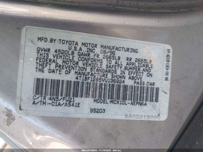 1997 Toyota Avalon Xl VIN: 4T1BF12B5VU136924 Lot: 43743934