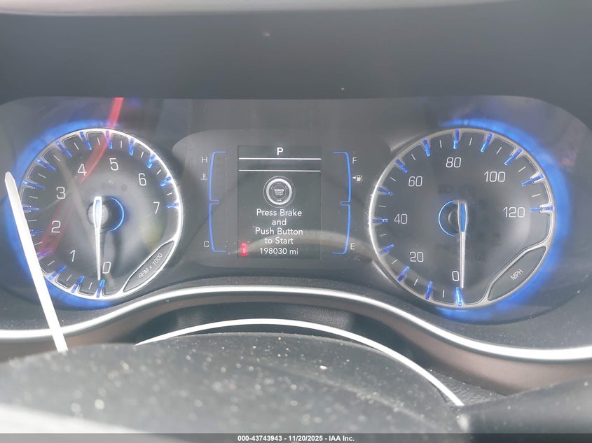 2019 Chrysler Pacifica Touring L VIN: 2C4RC1BG8KR539313 Lot: 43743943