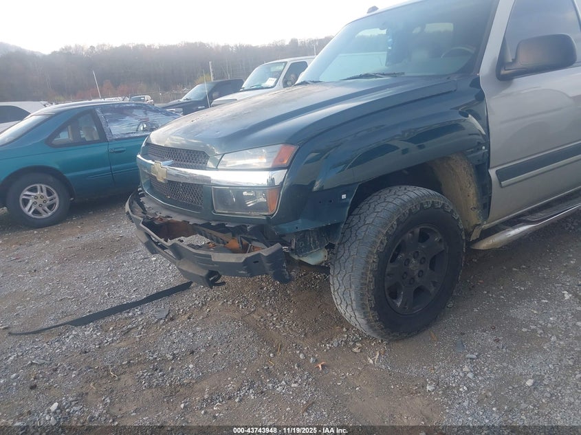 2004 Chevrolet Avalanche 1500 VIN: 3GNEC12T74G309595 Lot: 43743948