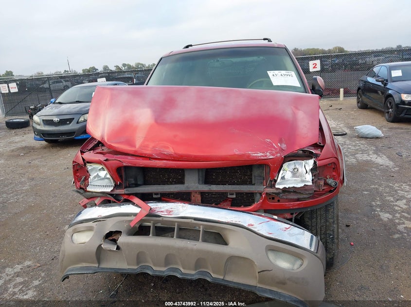 2001 Ford Expedition Eddie Bauer VIN: 1FMRU17W61LA89094 Lot: 43743992