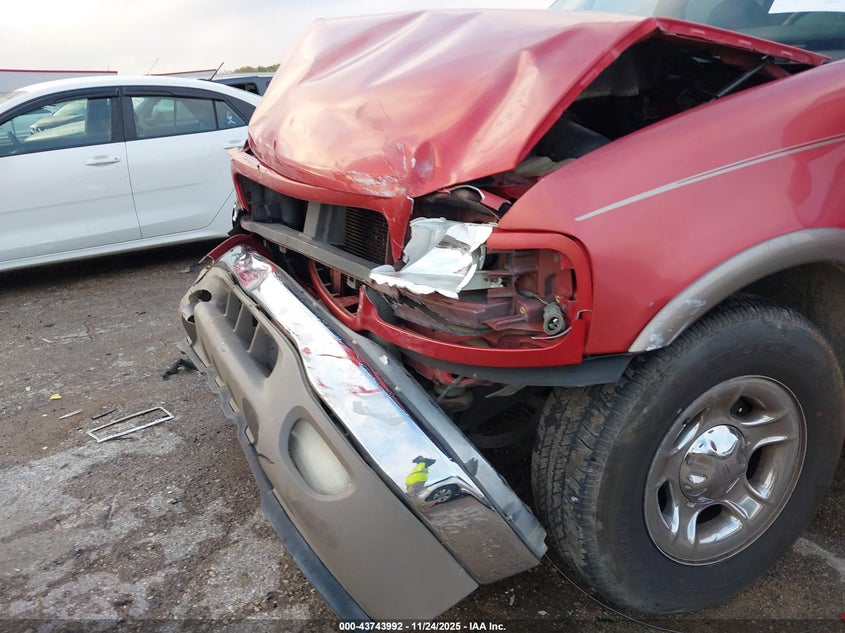 2001 Ford Expedition Eddie Bauer VIN: 1FMRU17W61LA89094 Lot: 43743992