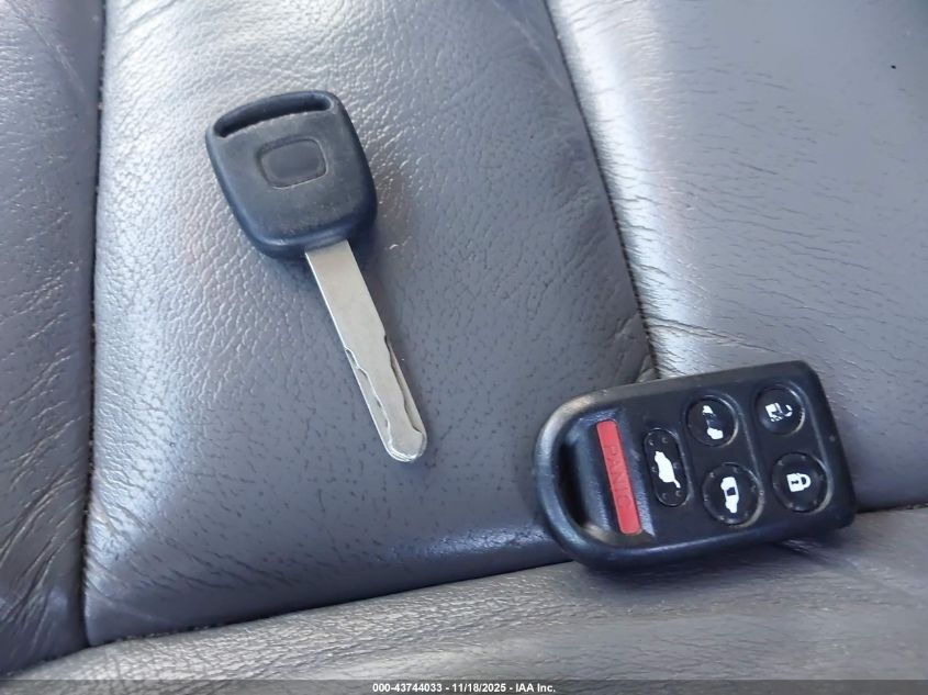 2010 Honda Odyssey Ex-L VIN: 5FNRL3H74AB082030 Lot: 43744033