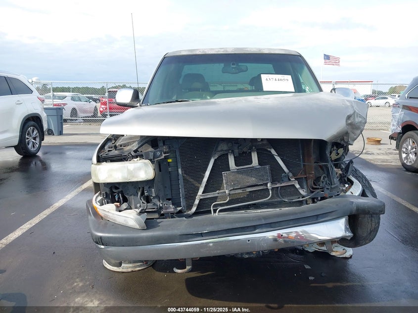 2001 Chevrolet Silverado 1500 Lt VIN: 1GCEK19T81E143835 Lot: 43744059