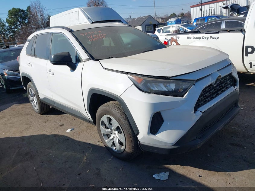 TOYOTA RAV4 LE