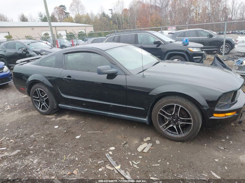 2005 Ford Mustang V6 Deluxe/V6 Premium VIN: 1ZVFT80N755187546 Lot: 43744079