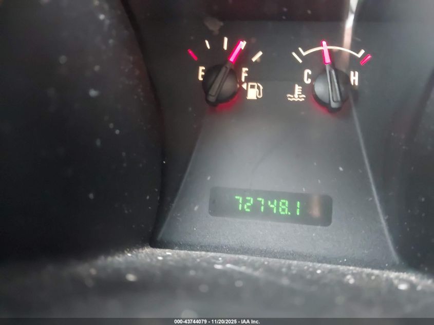 2005 Ford Mustang V6 Deluxe/V6 Premium VIN: 1ZVFT80N755187546 Lot: 43744079