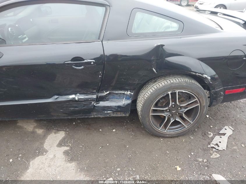 2005 Ford Mustang V6 Deluxe/V6 Premium VIN: 1ZVFT80N755187546 Lot: 43744079