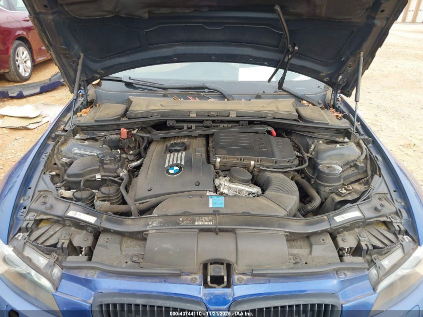 2008 BMW 335I VIN: WBAWB73528P040360 Lot: 43744110