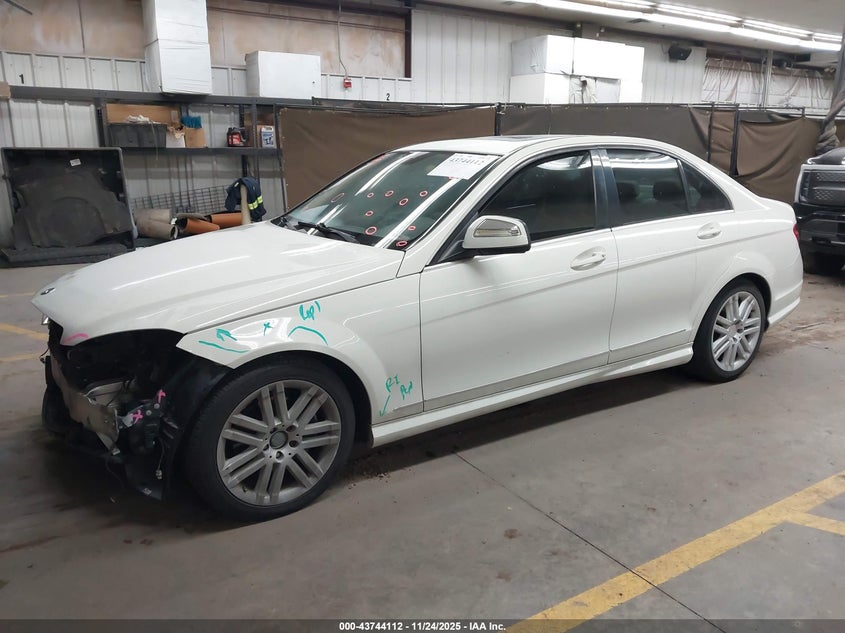 2009 Mercedes-Benz C 300 Sport VIN: WDDGF54X19R069697 Lot: 43744112