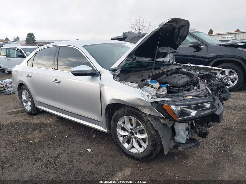 VOLKSWAGEN PASSAT 1.8T S