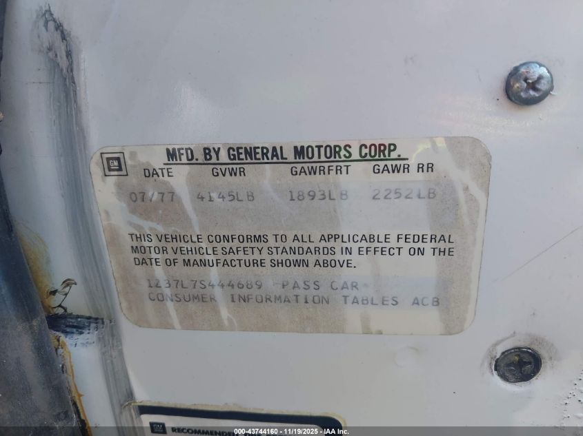 1977 Chevrolet Corvette VIN: 00001Z37L7S444689 Lot: 43744160