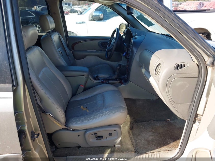 2002 OLDSMOBILE BRAVADA auction photo 8