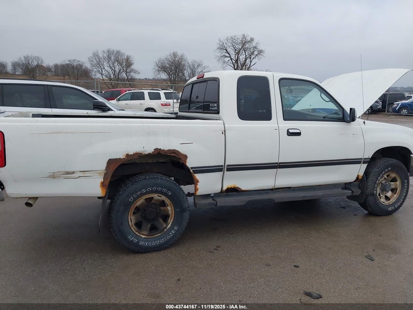 1997 Toyota T100 Dx V6 VIN: JT4UN22D9V0042012 Lot: 43744167