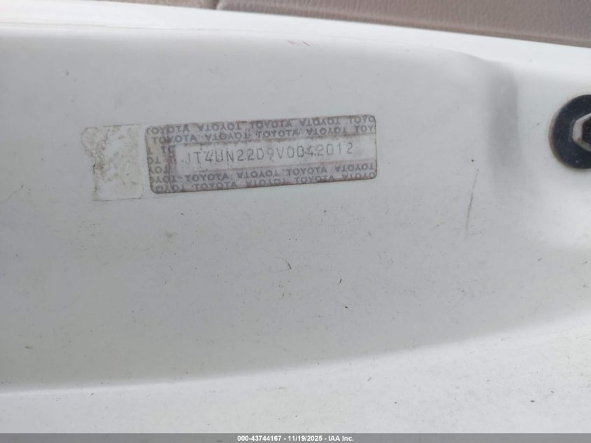 1997 Toyota T100 Dx V6 VIN: JT4UN22D9V0042012 Lot: 43744167